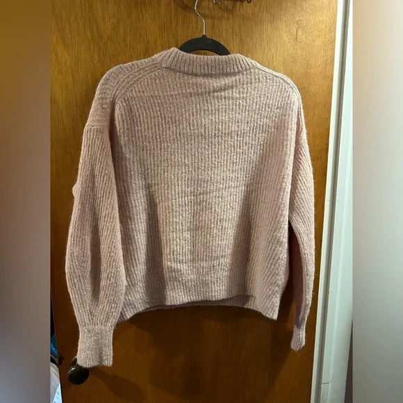 Everlane Oversized Alpaca Crewneck - Picture 8 of 13